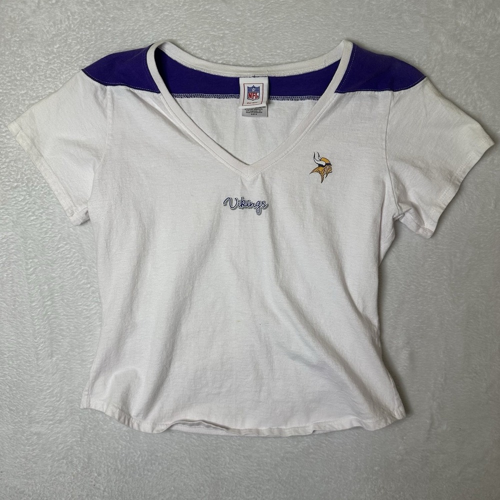 NFL Minnesota Vikings Women's V-Neck M T-Shirt White Purple Embroidered Gameday
